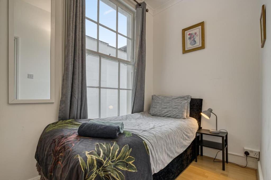 Апартаменты Cosy 2Br Retreat Near Paddington Station Лондон Экстерьер фото