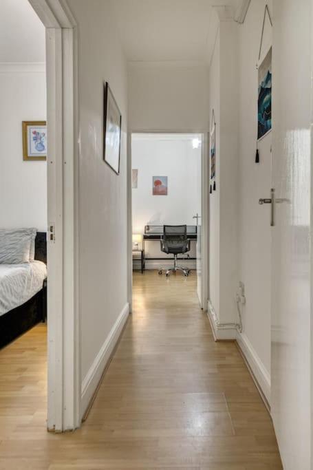 Апартаменты Cosy 2Br Retreat Near Paddington Station Лондон Экстерьер фото